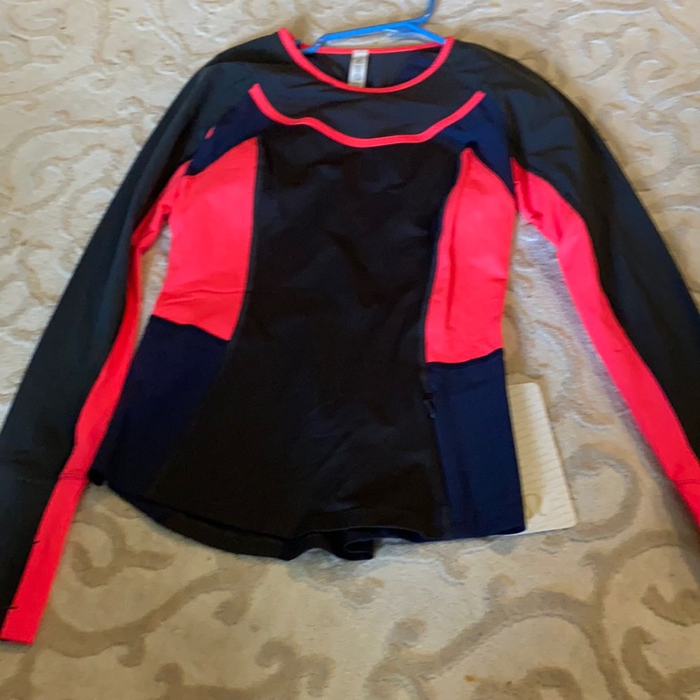 COPY - LULULEMON trail bound LS